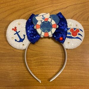 Disney Steamboat Willie Inspired Theme Park Ears